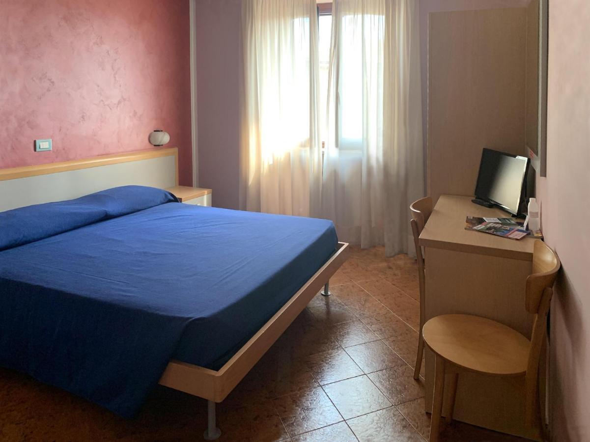 Hotel Aquila Nera Di Tony Ivrea Zewnętrze zdjęcie